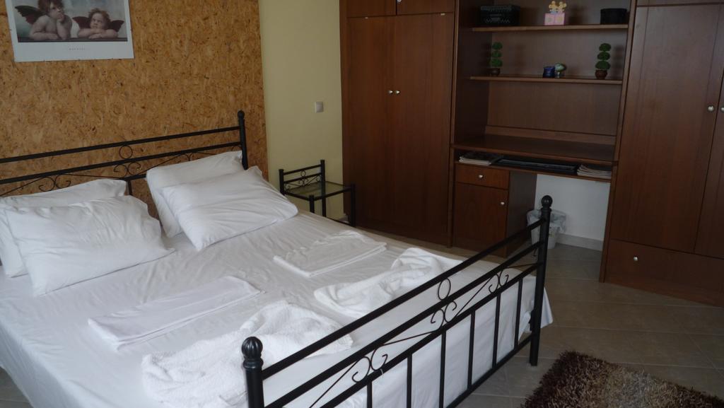 Hostel Stylianos กิสเซมอส ภายนอก รูปภาพ